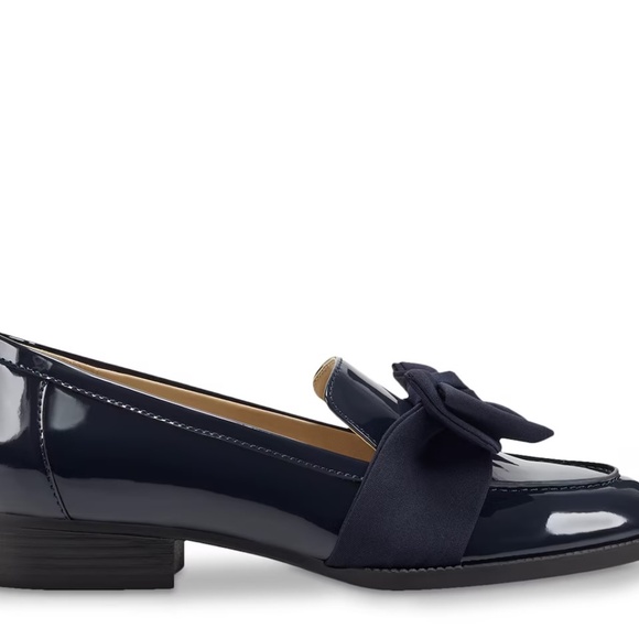 Bandolino Lindio Loafer Navy 6.5 - Picture 4 of 6